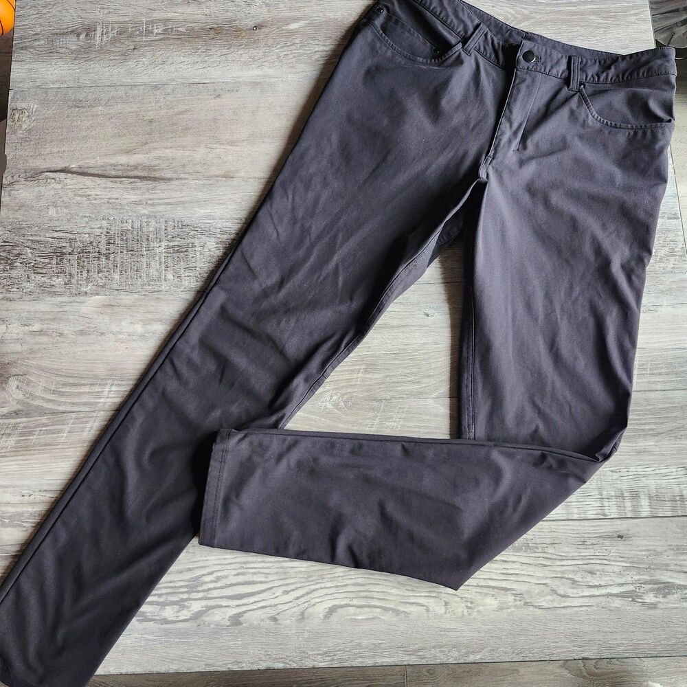(34) Lululemon ABC Pant *Skinny